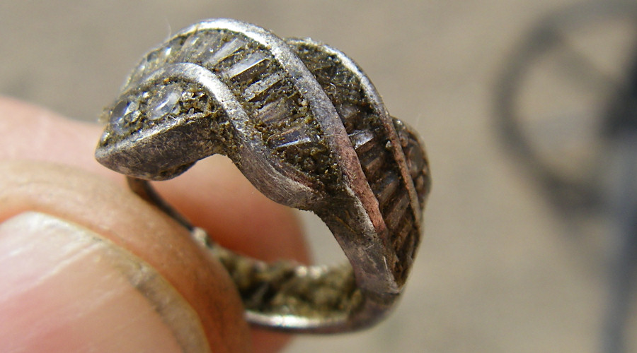 silverearring_120510.jpg
